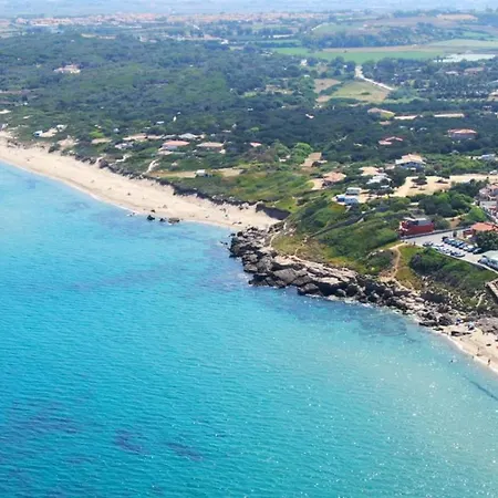 Paola Couette-café Valledoria (Sardinia)