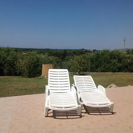 Paola Pensjonat Valledoria (Sardinia)