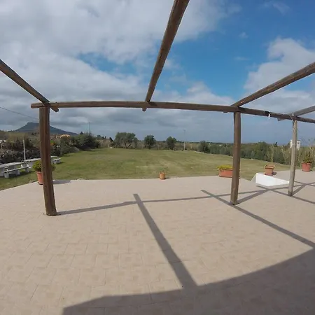 Paola فندق مبيت وإفطار